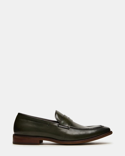 LIGHTNING Dark Green Round-Toe Slip-On Men's Loafer | Steve Madden Value