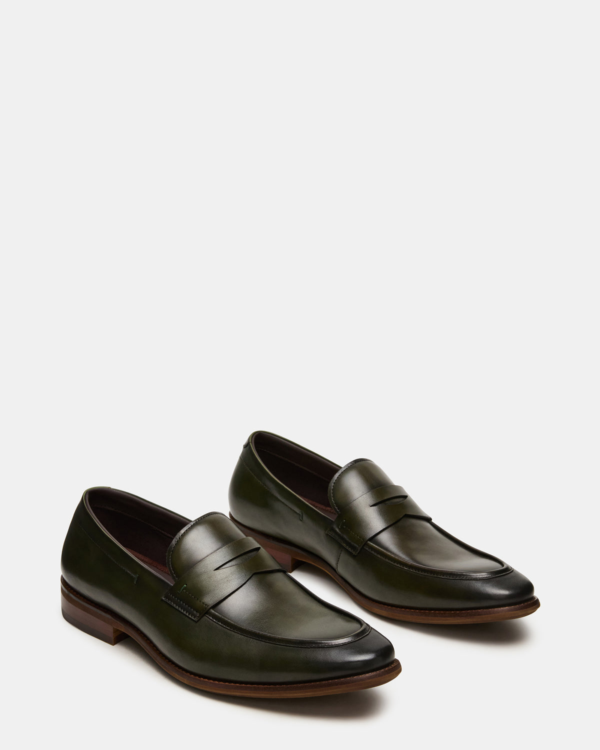 LIGHTNING Dark Green Round-Toe Slip-On Men's Loafer | Steve Madden Value