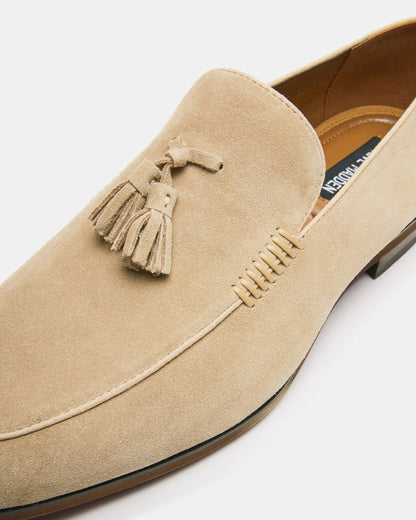 ONDRE Sand Suede Tassel Slip-On Men's Loafer | Steve Madden Smart Buy