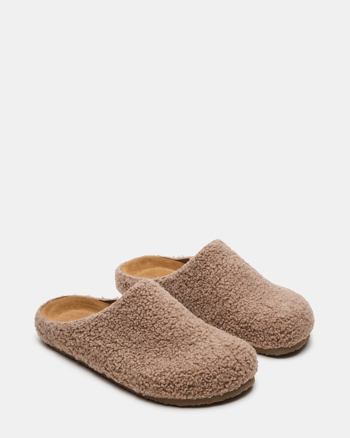 WENDELIN Taupe Faux Shearling Footbed Slip-On Men's Casual Clog | Steve Madden Best Seller