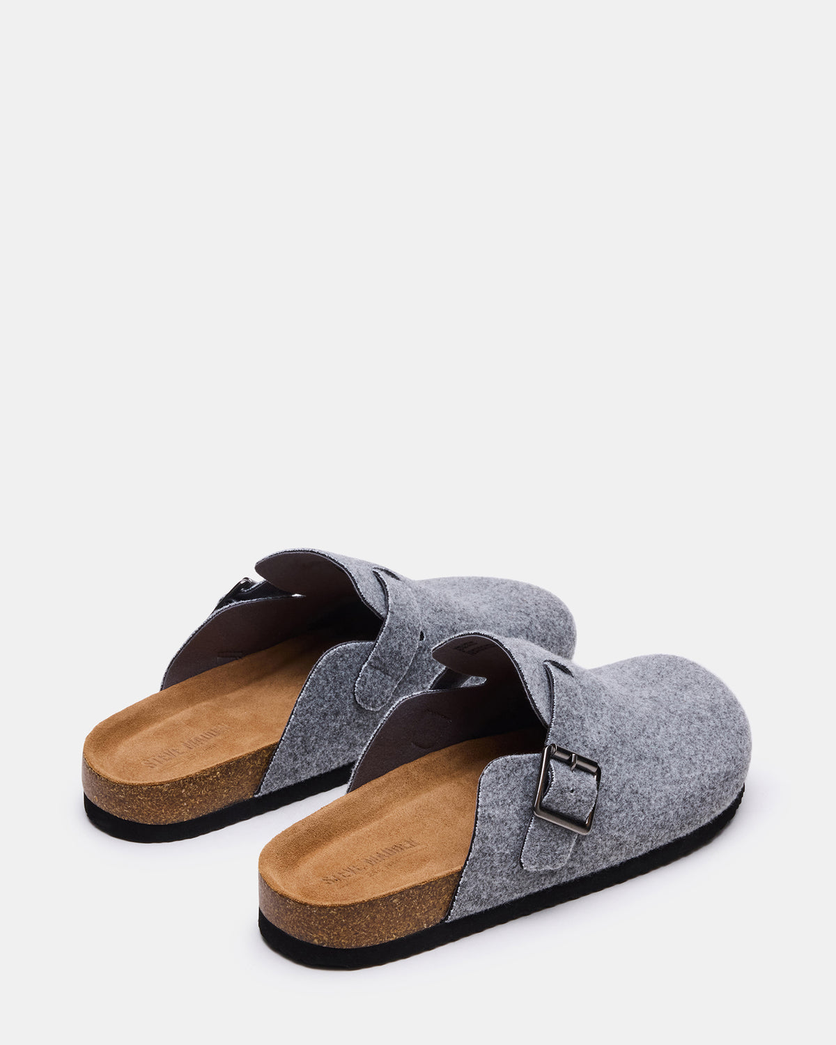 WILDERR Grey Flannel Slip-On Men's Casual Clog | Steve Madden Smart Buy