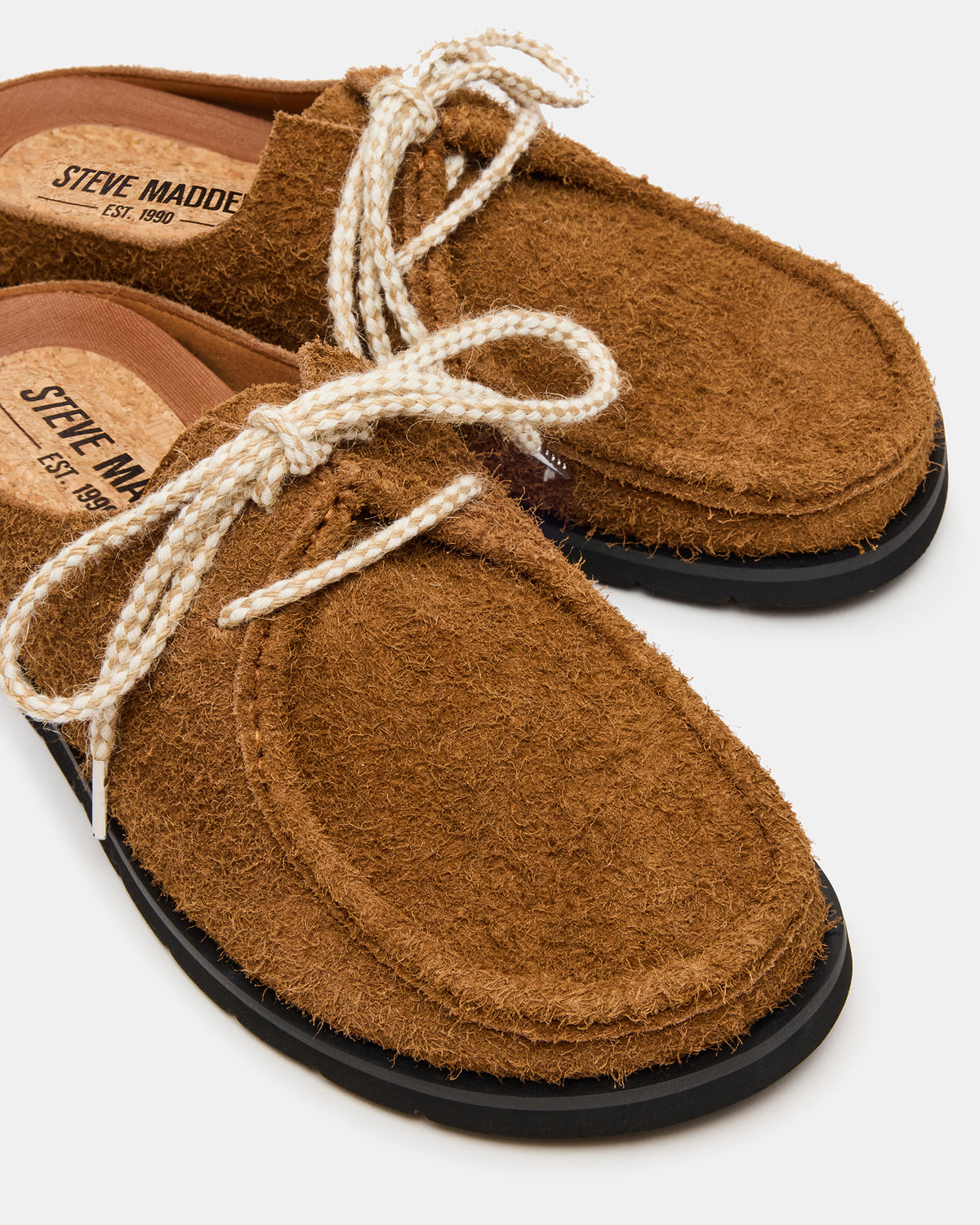SAILOR Tan Slip-On Laces Footbed Men's Casual Shoe | Steve Madden Featured