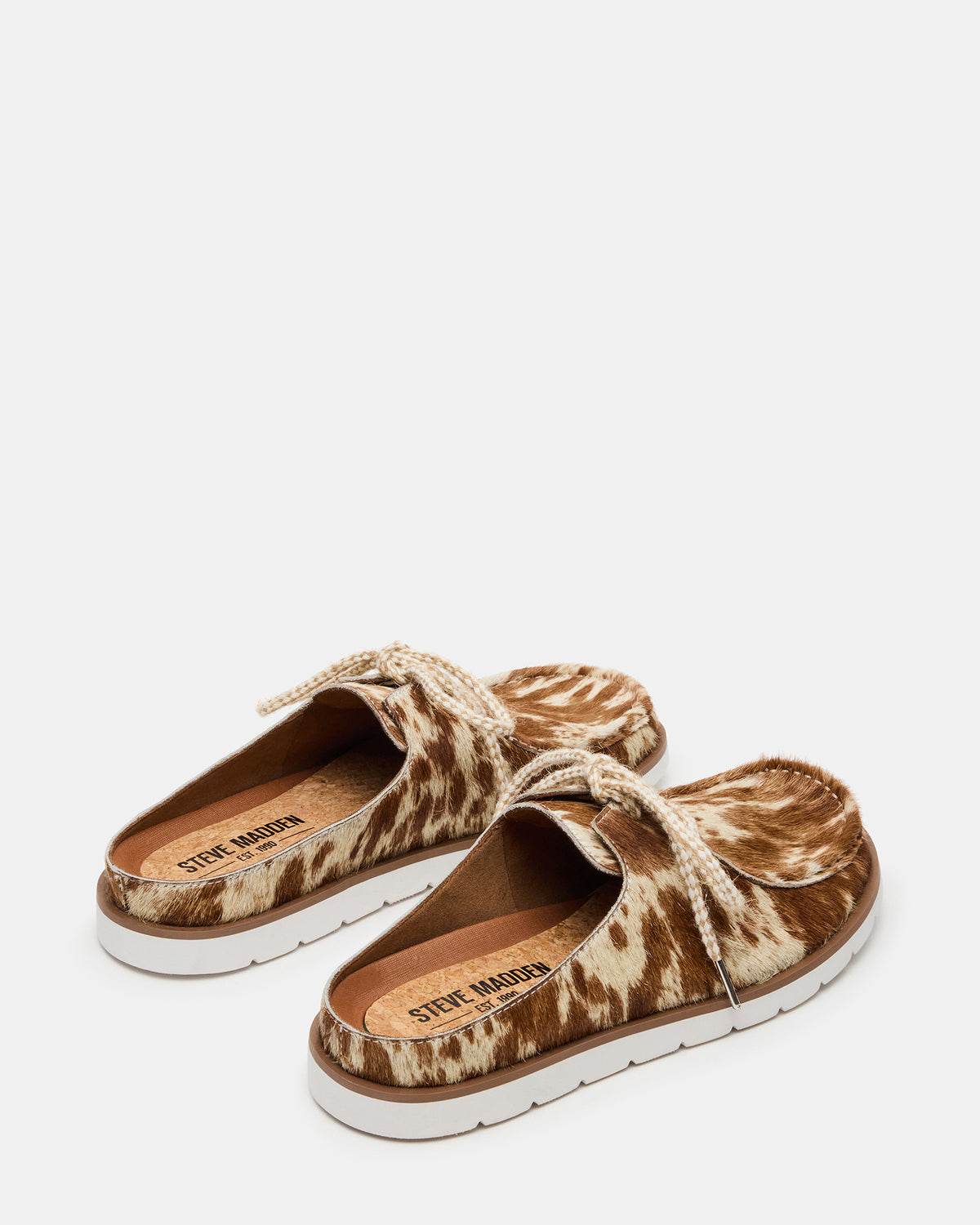 SAILOR Brown White Slip-On Laces Footbed Men's Casual Shoe | Steve Madden Great Value