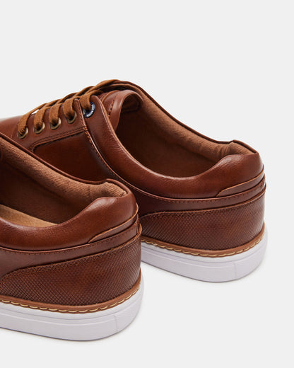 GUSS Tan Low-Top Men's Casual Shoe | Steve Madden Great Value