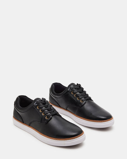 GUSS Black Low-Top Men's Casual Shoe | Steve Madden Hot Sale