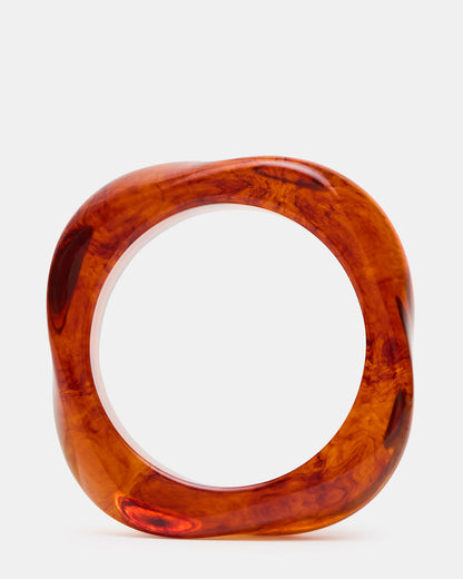 CURVED RETRO BRACELET Natural Women's Bangle Bracelet | Steve Madden Signature