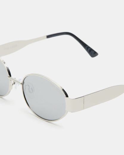 MYSTIE Shiny Silver Frame Oval Sunglasses | Steve Madden Hot Sale