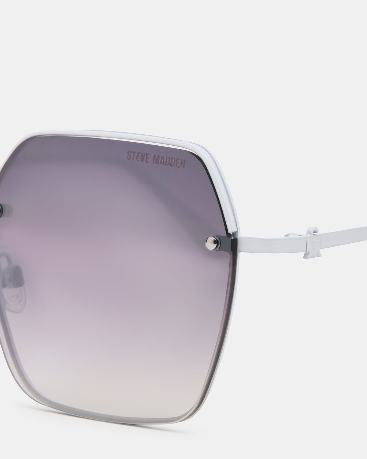 DAVIAN White Square Shiny Gradient Smoke Sunglasses | Steve Madden Best Price