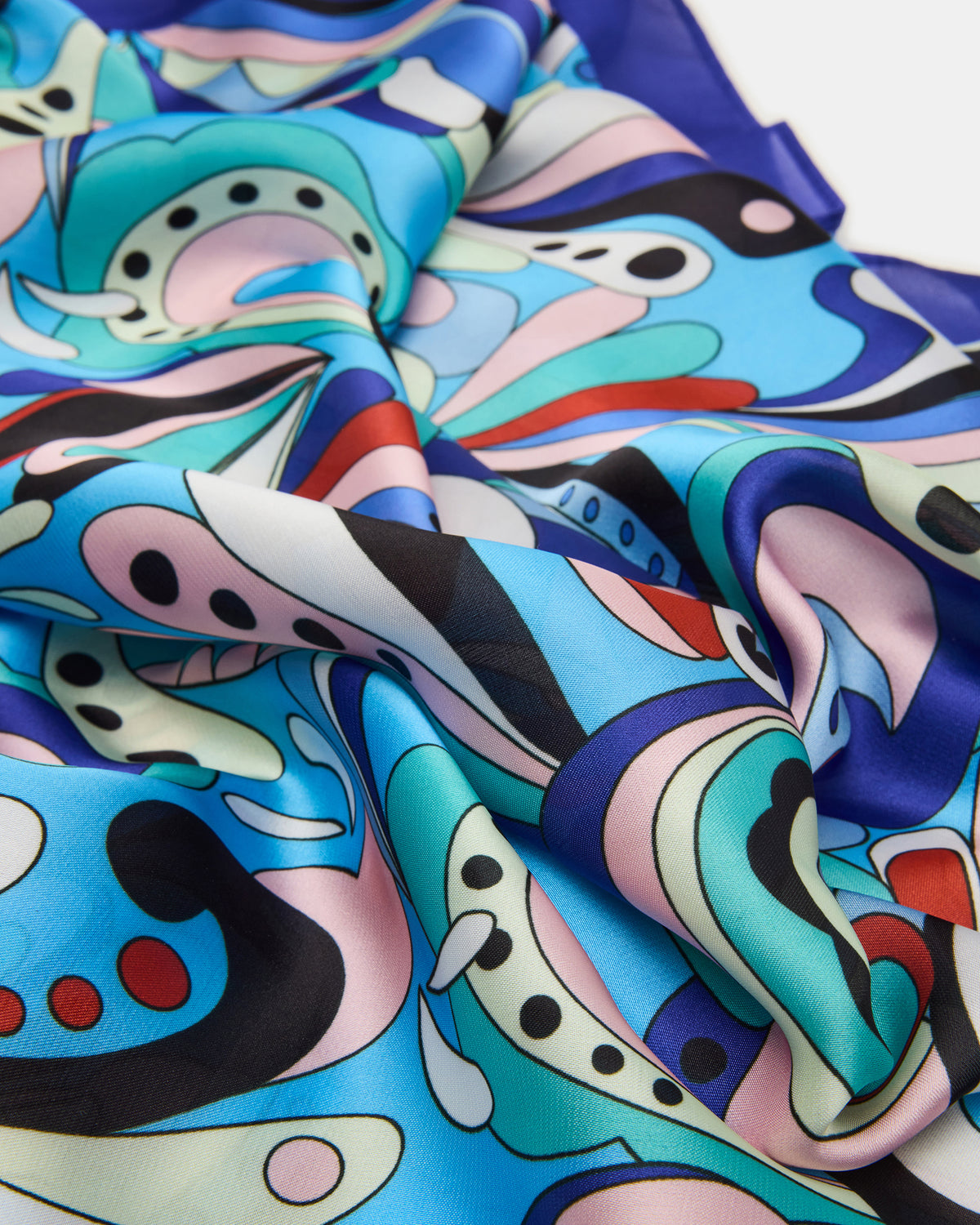BLUE PRINTED SCARF Women's Resort Scarf | Steve Madden Best Seller
