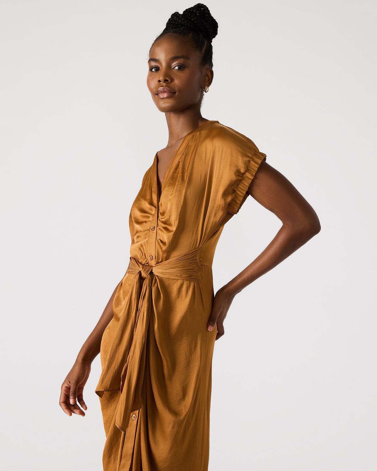 BRUNO Caramel Women's Button-Up Short-Sleeved Midi Dress | Steve Madden Best Price