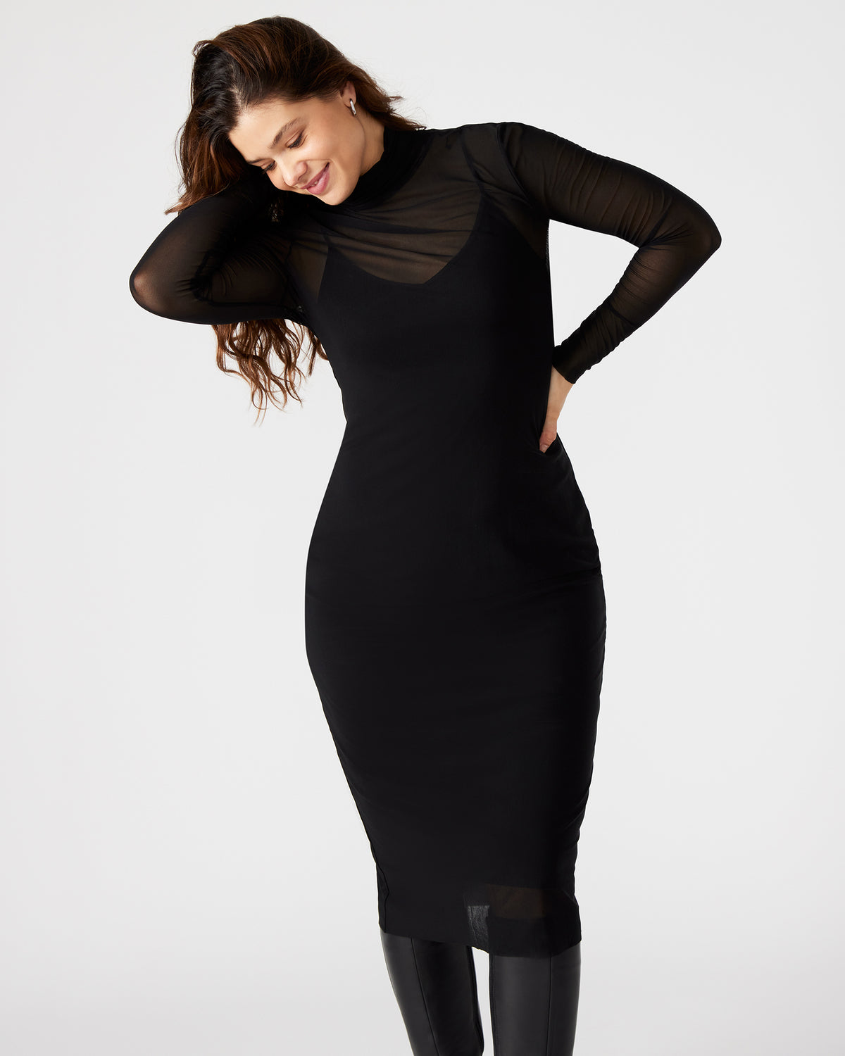 VIVIENNE Black Women's Mock Neck Midi Dress | Steve Madden Value
