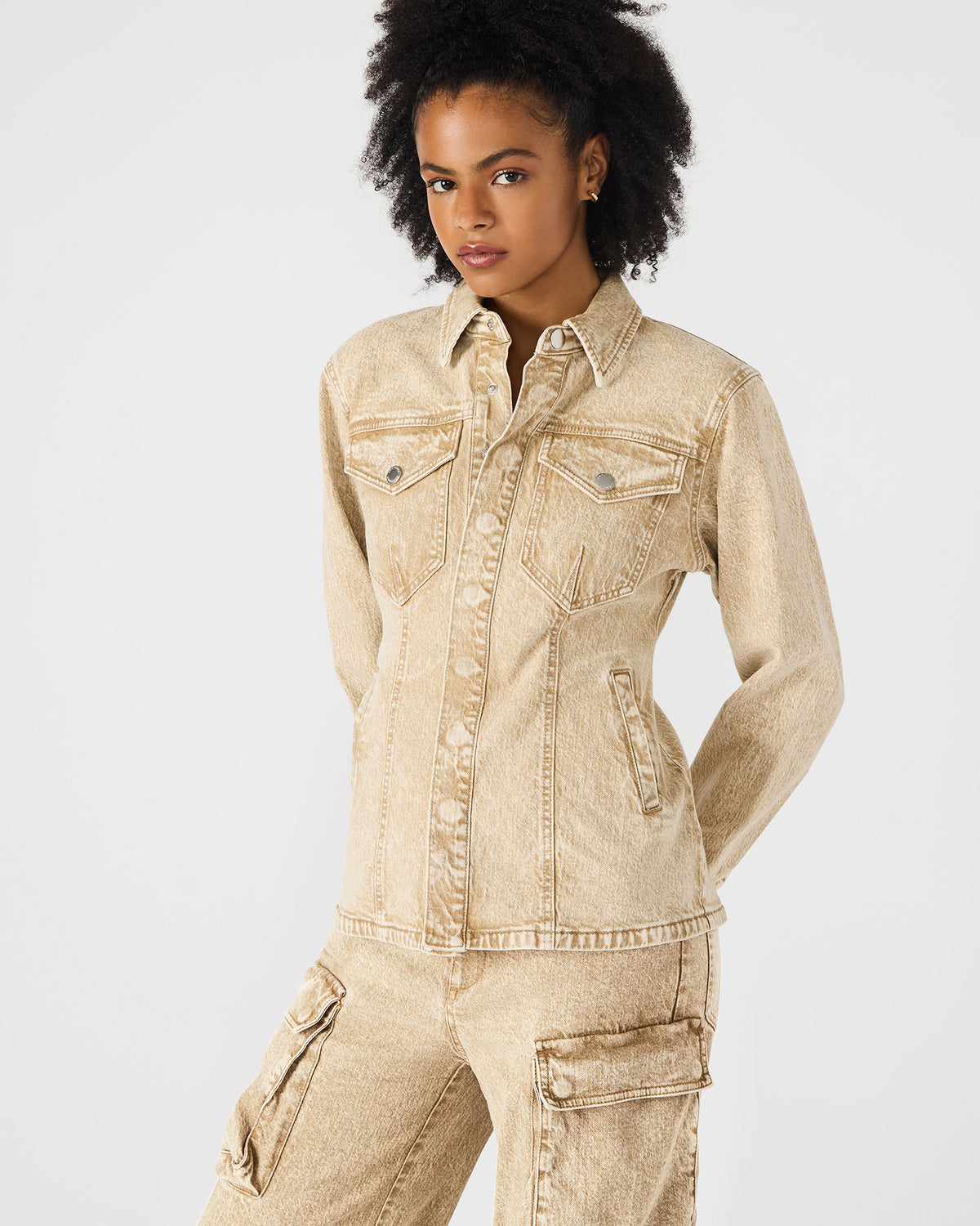 PARC Cafe Au Lait Long-Sleeved Button-Up Denim Women's Jacket | Steve Madden Premium