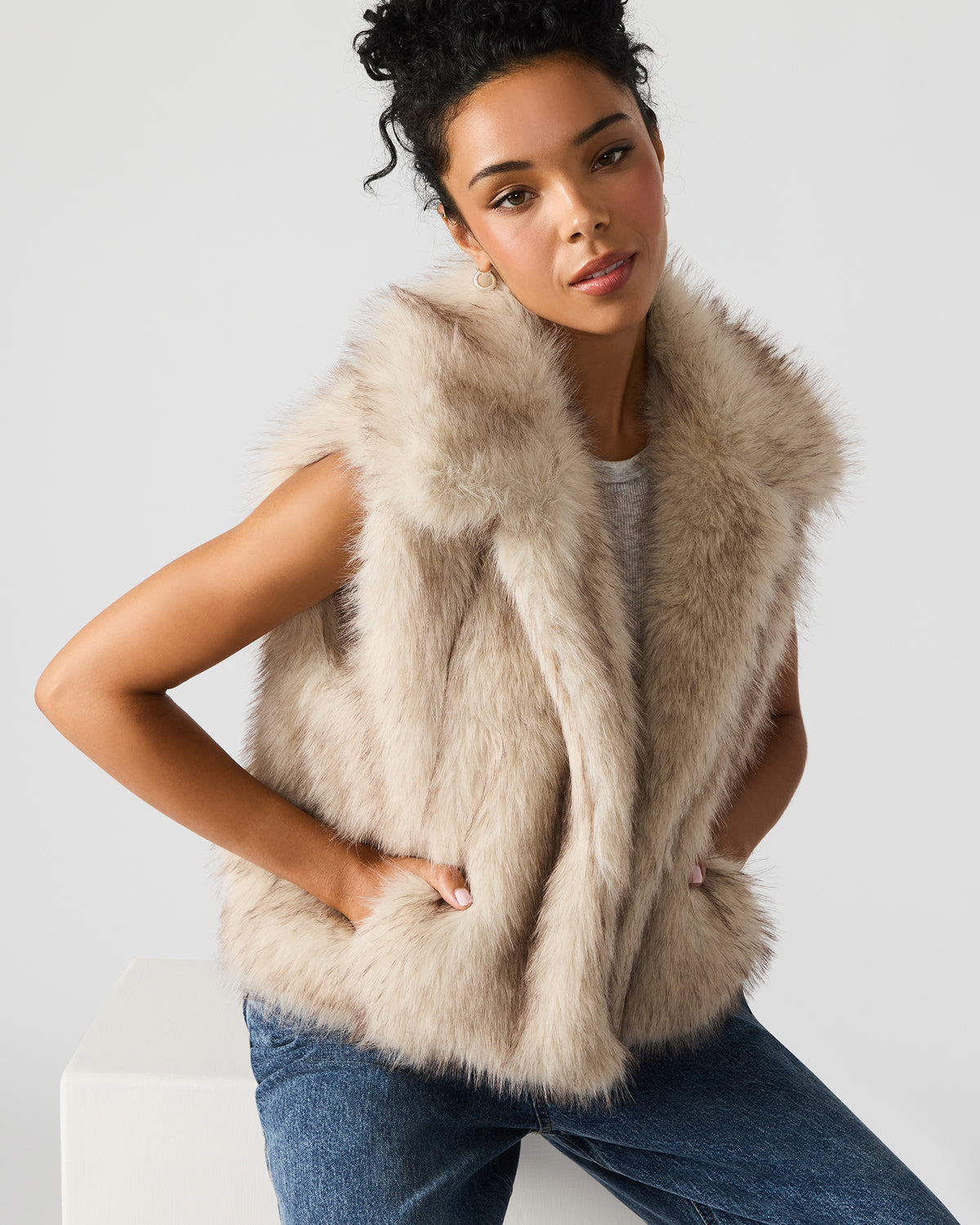 SAFIRA Natural Faux Fur Sleeveless Collared Women's Vest | Steve Madden Smart Buy