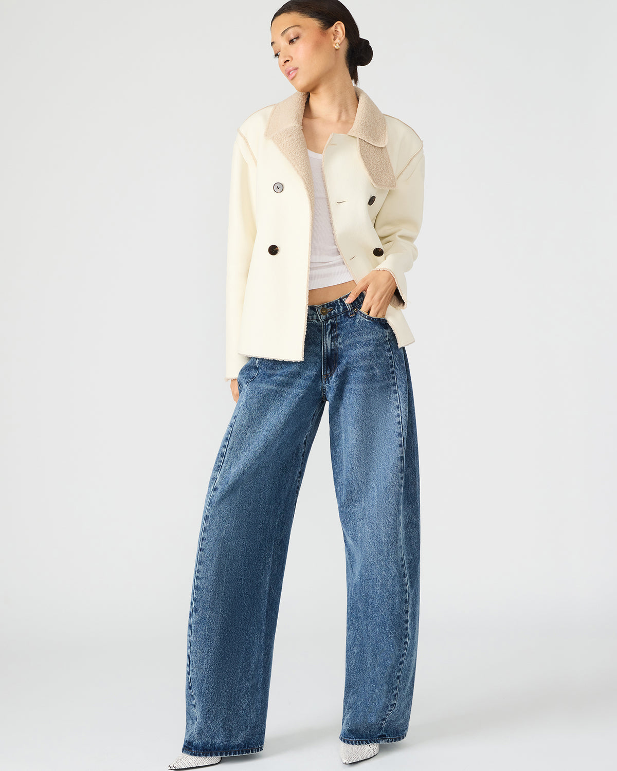 LIV Cream Button-Up Long-Sleeved Collared Women's Coat | Steve Madden Signature