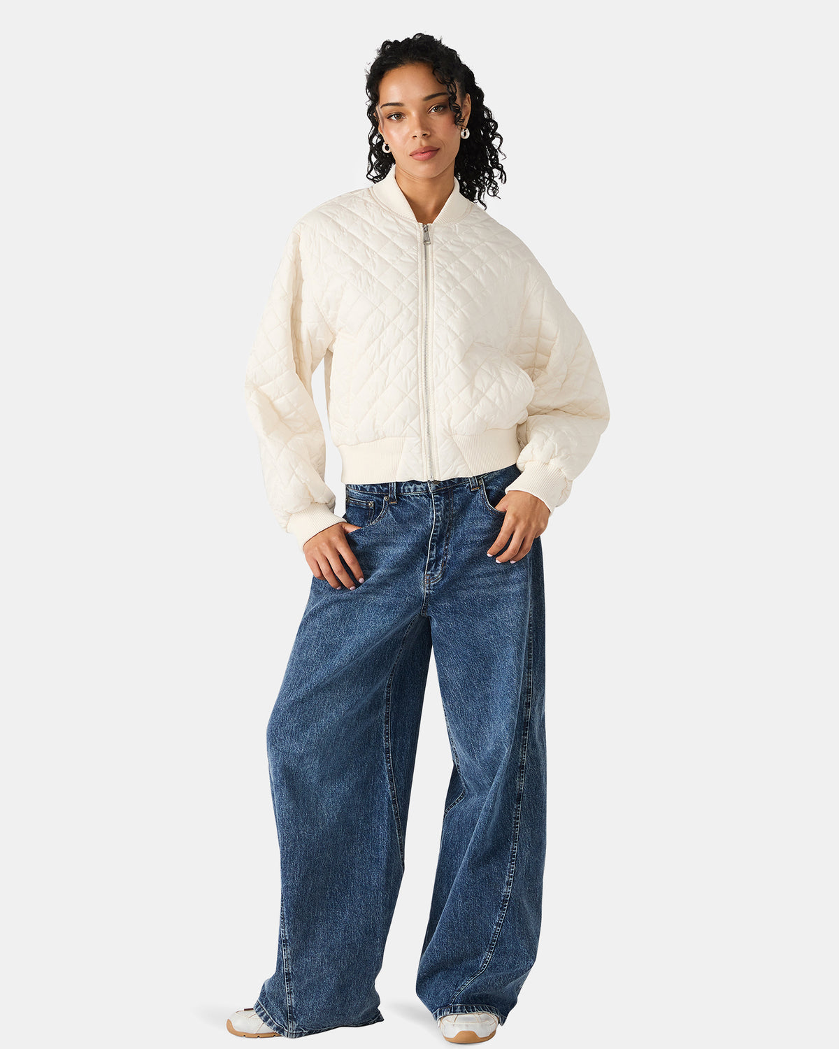 DARLA Ivory Long-Sleeved Zip-Up Quilted Women's Jacket | Steve Madden Trending