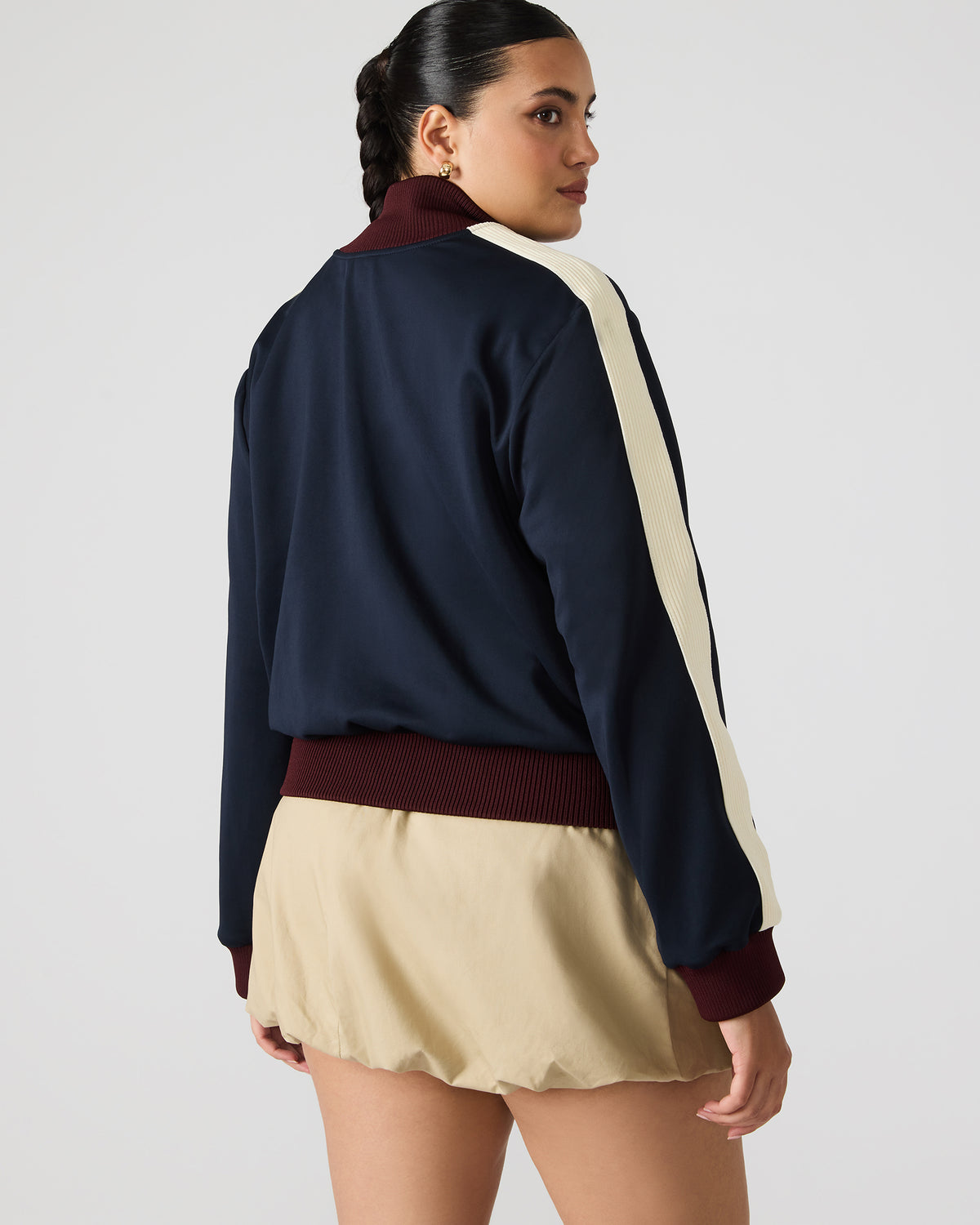 DAISY Midnight Long-Sleeved Zip-Up Athletic Women's Jacket | Steve Madden Latest