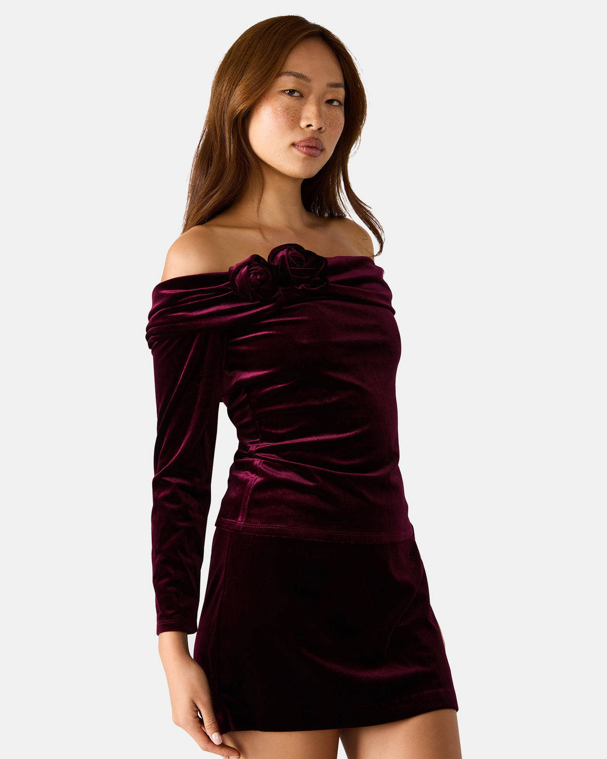 LICI Wine Long-Sleeved Velvet Rose Off-The-Shoulder Women's Top | Steve Madden Premium