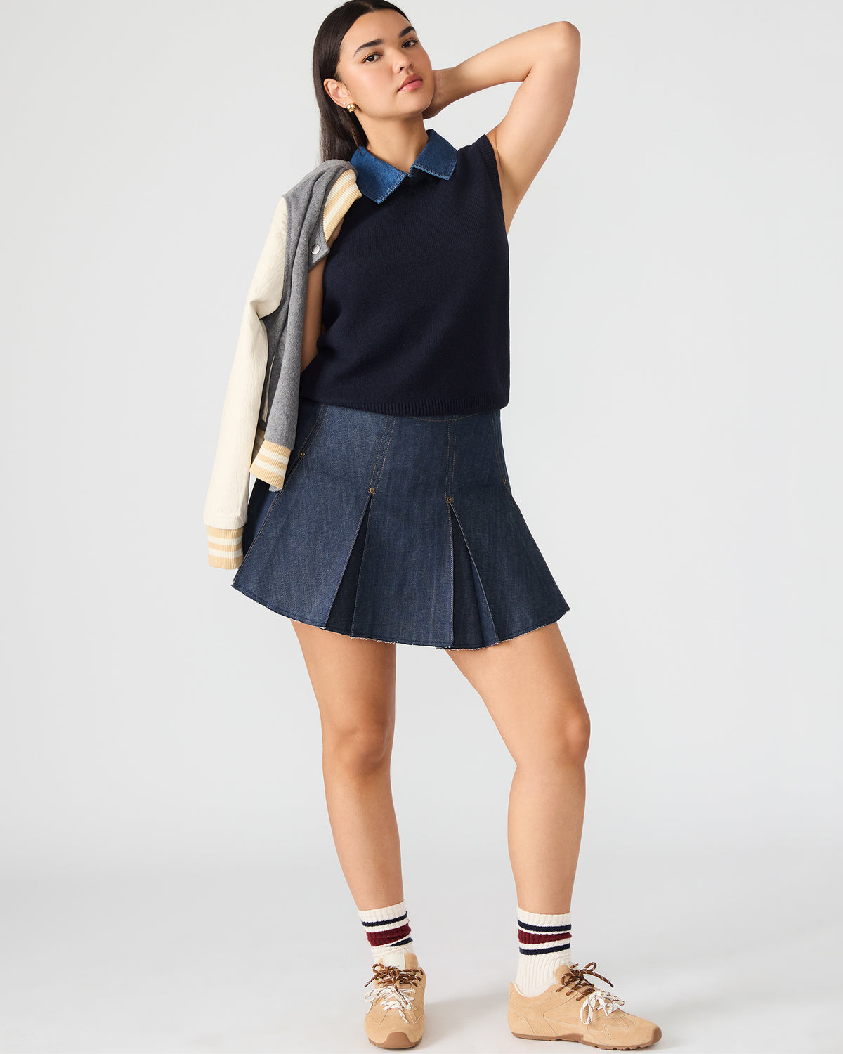 JEANE Sweater Vest Knit Collared Sleeveless Women's Top | Steve Madden Hot Sale