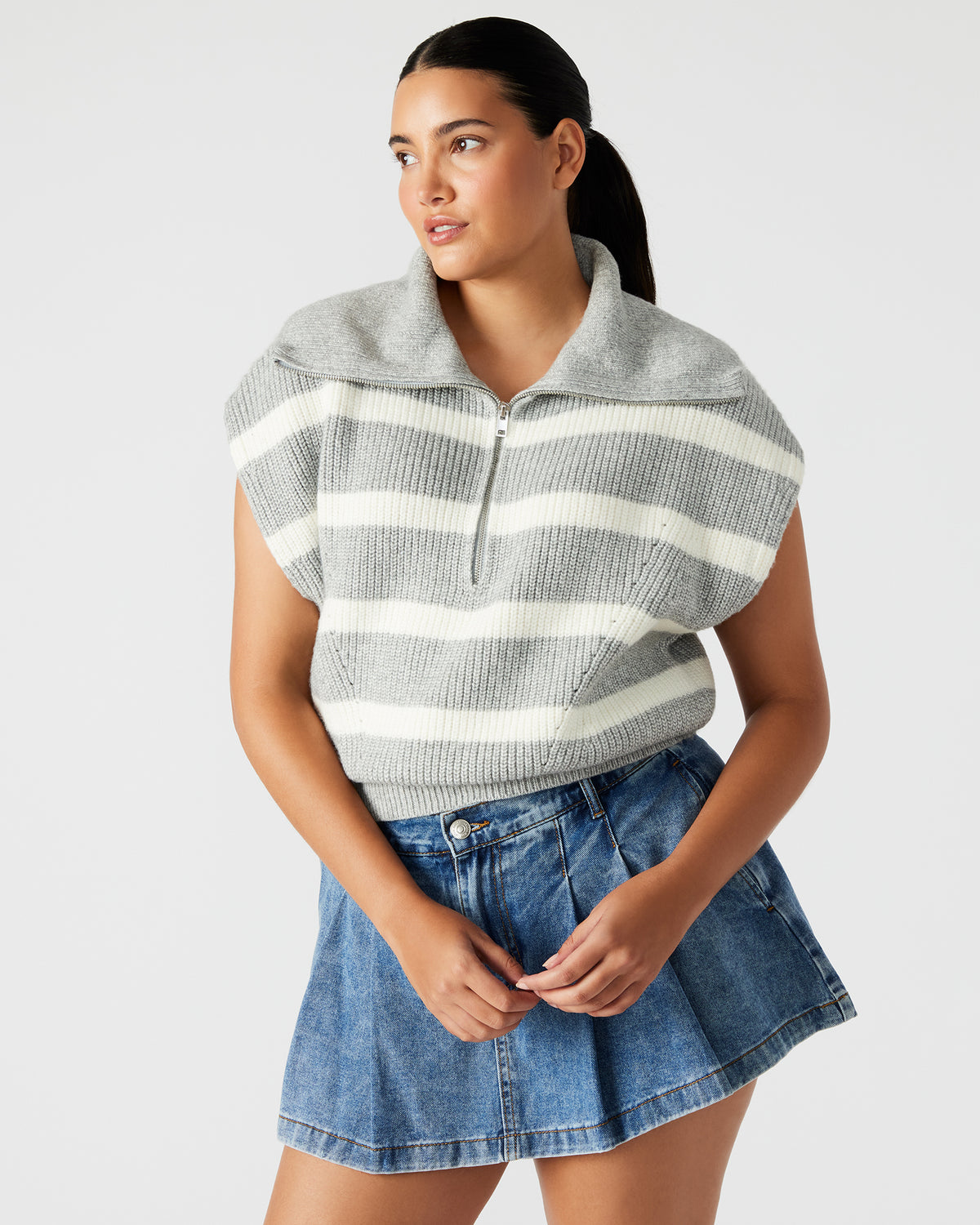 EASTON Sweater Grey | Sleeveless Hooded Sweater | Steve Madden Trusted