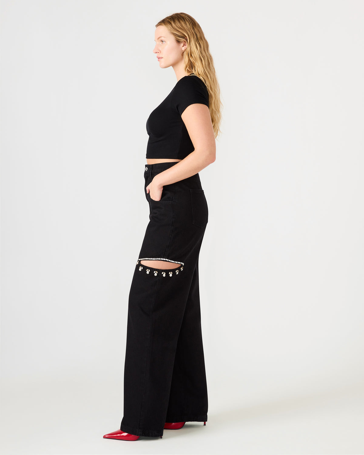 AYLA Black Straight-Leg Rhinestone Embellished Slit Women's Jean | Steve Madden Trusted