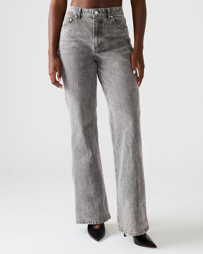 IRYS Fog Denim Straigh-Leg Women's Jean | Steve Madden Quality