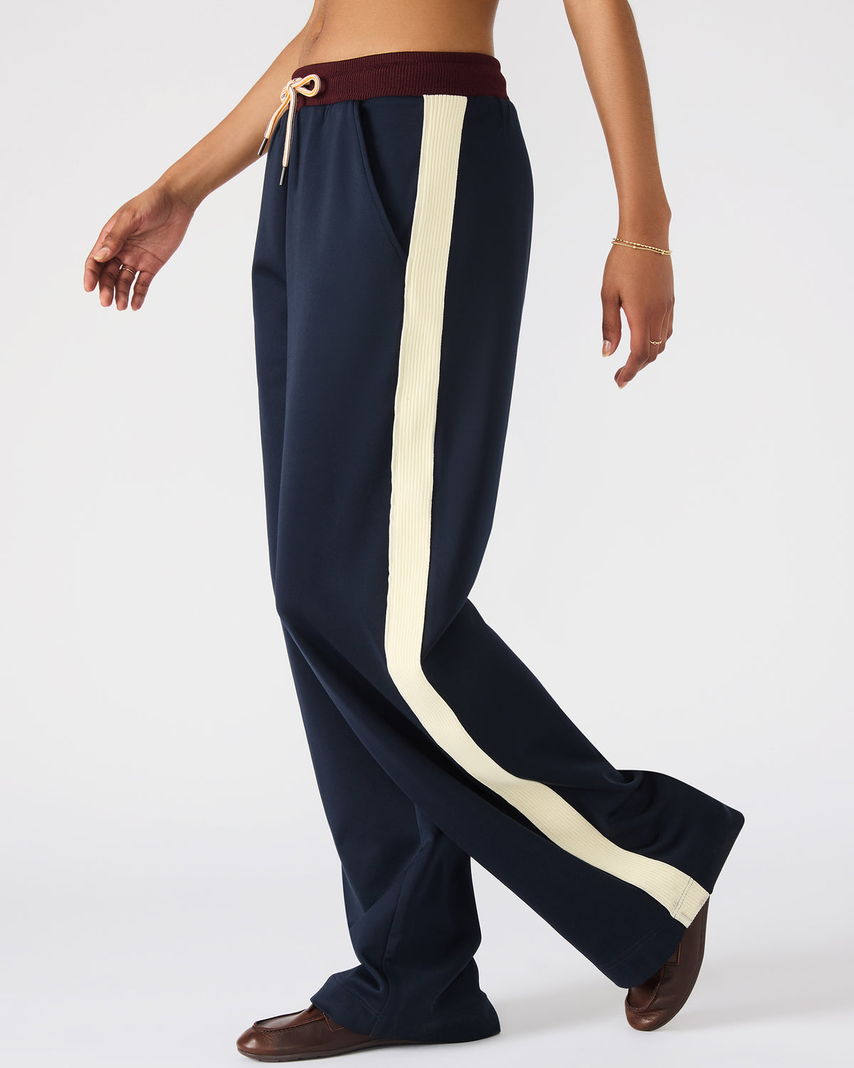 DAISY Midnight Athletic Tie-Front Matching Set Women's Pants | Steve Madden Discount