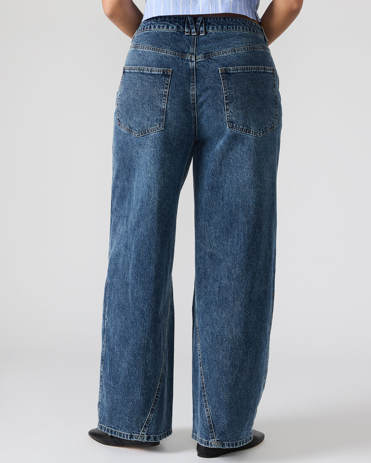 RORI Dark Navy Straight-Leg Denim Women's Bottoms | Steve Madden Popular