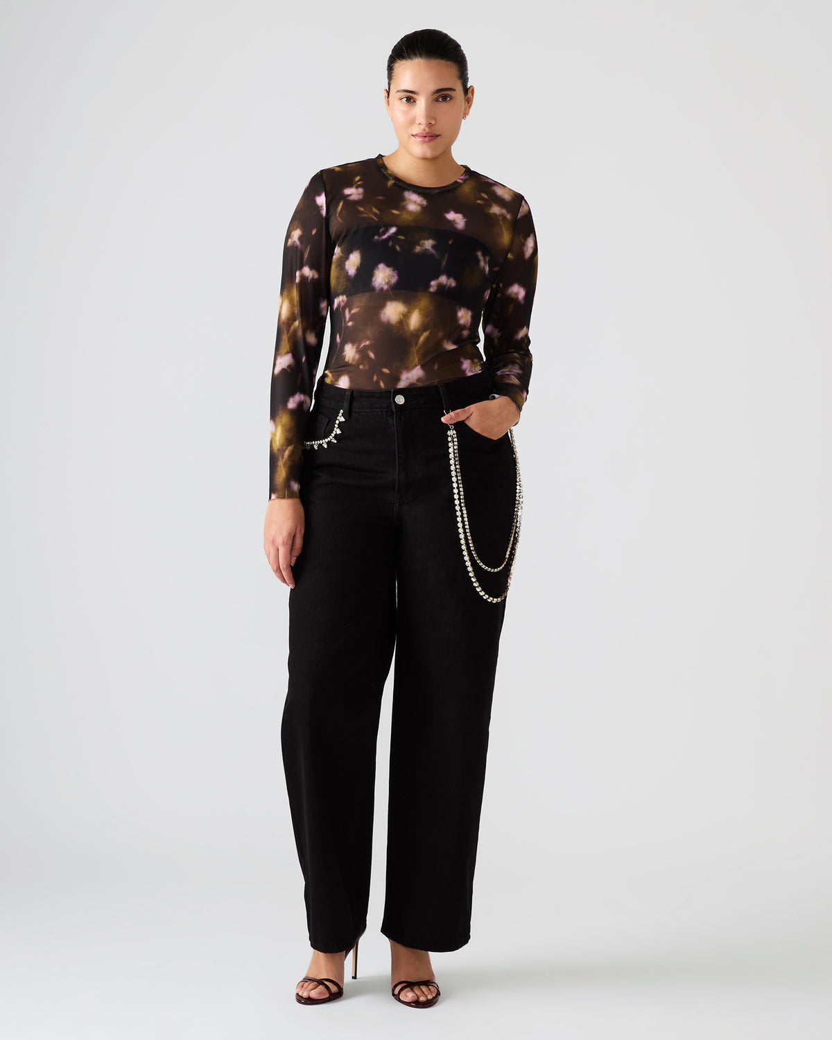 SWIFT Black Wide-Leg Denim Chain Women's Jean | Steve Madden Great Value