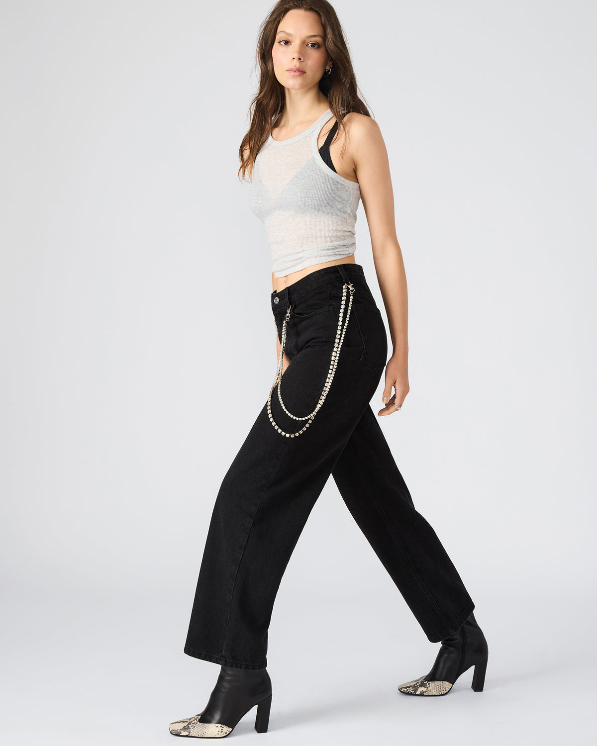 SWIFT Black Wide-Leg Denim Chain Women's Jean | Steve Madden Great Value