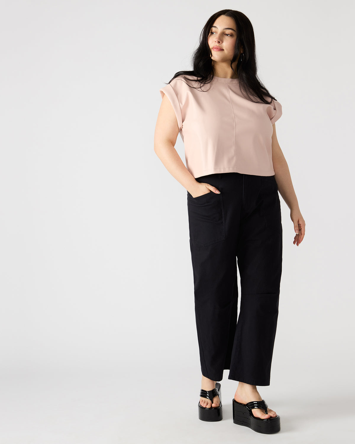 HANIEL Black Women's Barrel Leg Pant | Steve Madden Top Pick