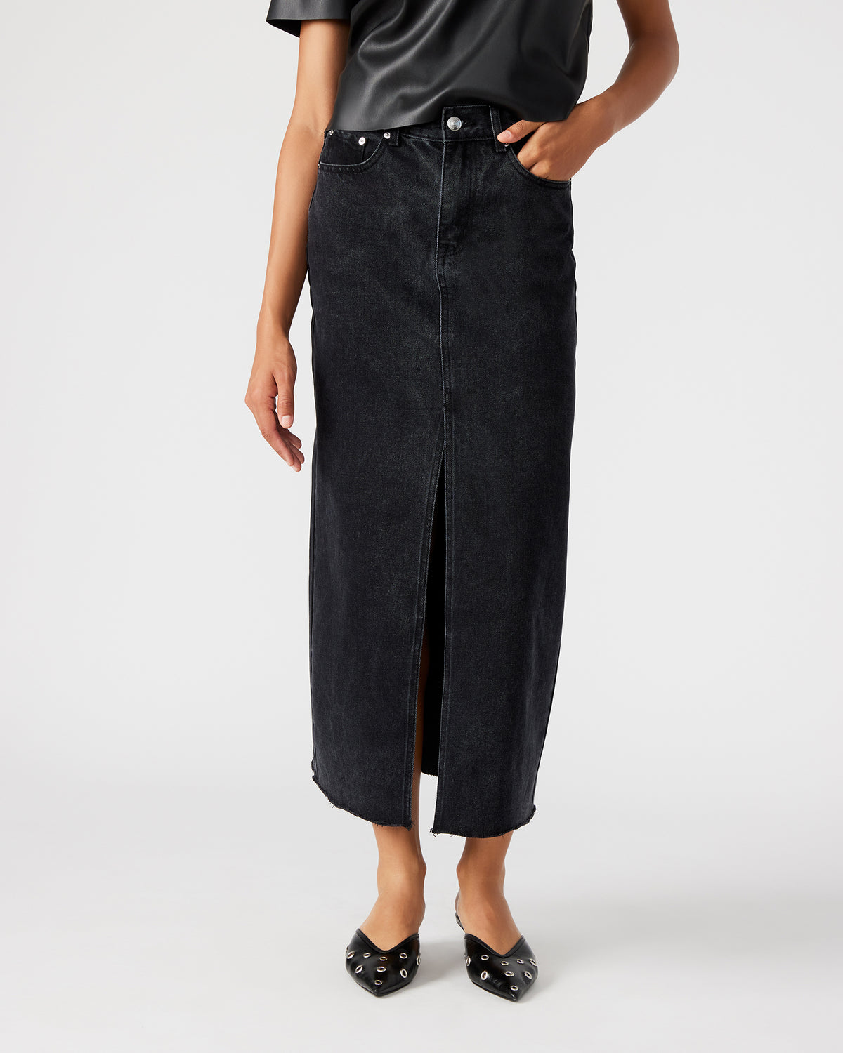 AVANI Denim Skirt Black | Women's Denim Maxi Skirt | Steve Madden Best Seller