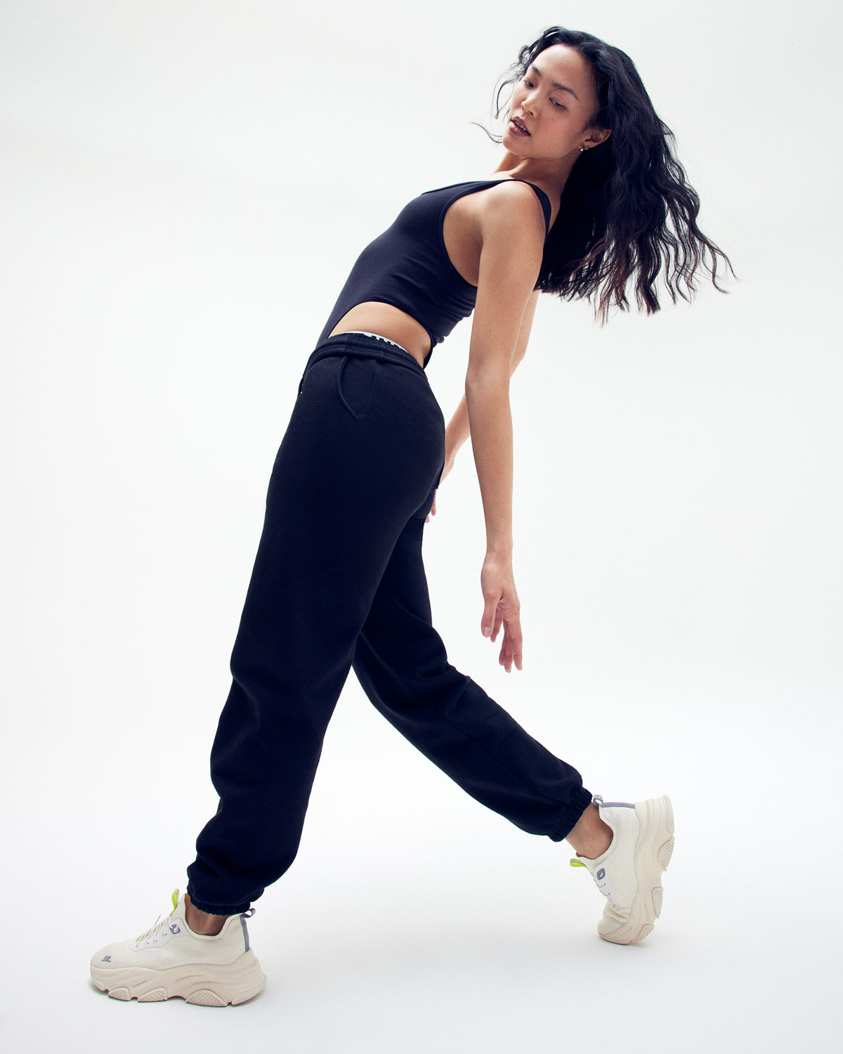 VAULT Bone Knit Platform Sneakers | Women's Sneakers | Steve Madden Trusted